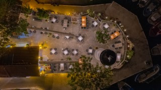 Lighthouse cafe