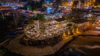 Lighthouse cafe