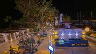 Lighthouse cafe