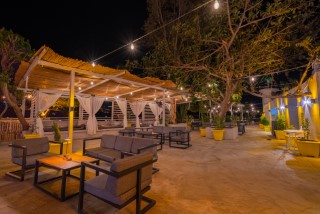 Lighthouse cafe